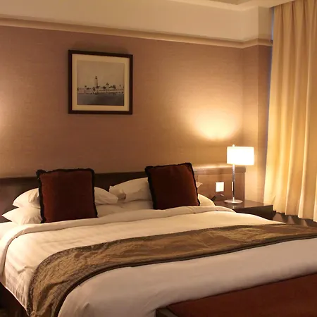 Pacific Regency Hotel Suites-3